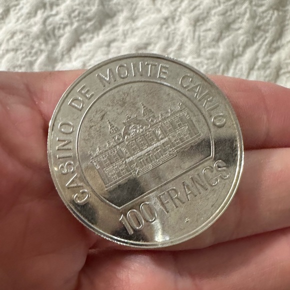 Casino De Monte Carlo STERLING 100 Francs coin - Picture 6 of 7